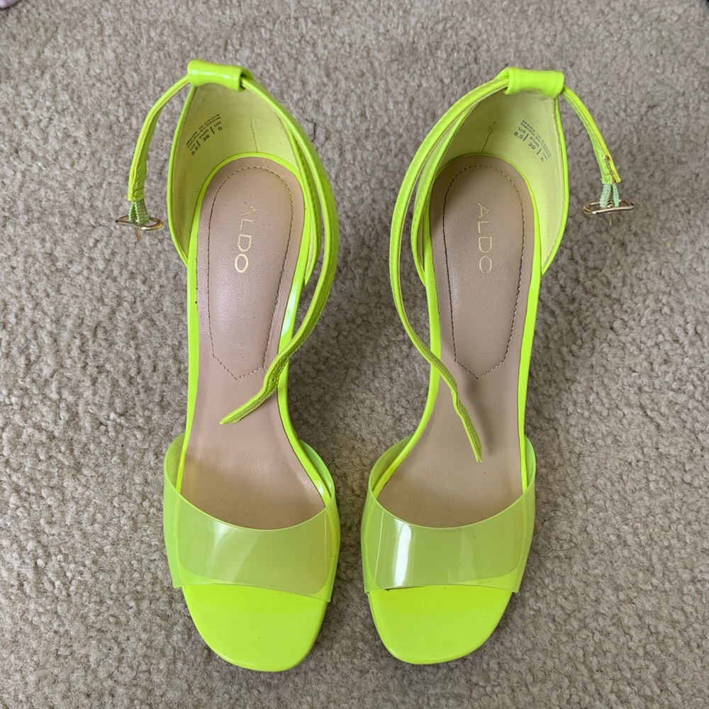 Neon heels
